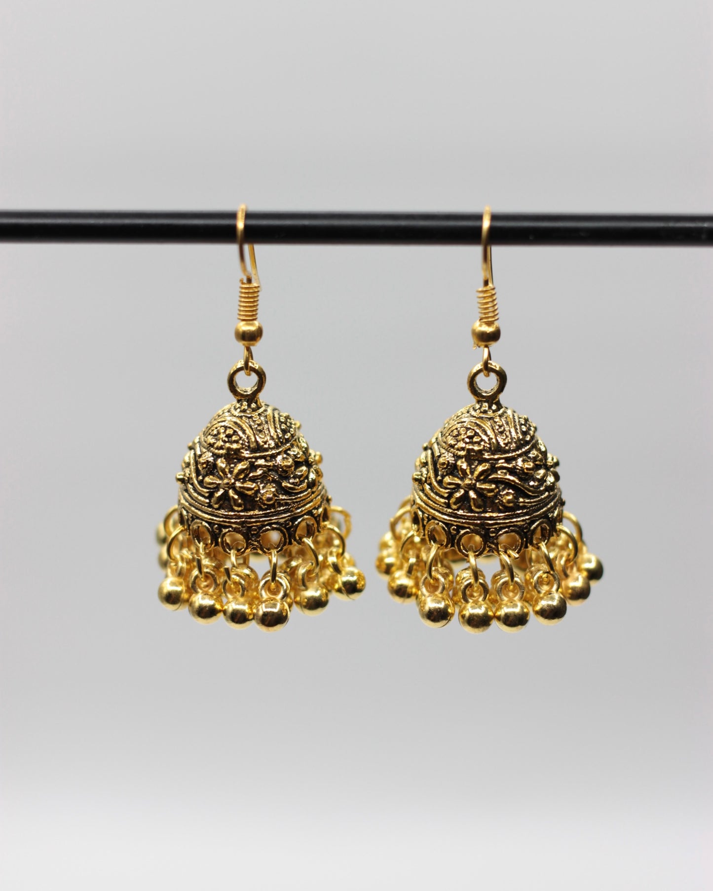 BB-212 Small Antique Jhumkay