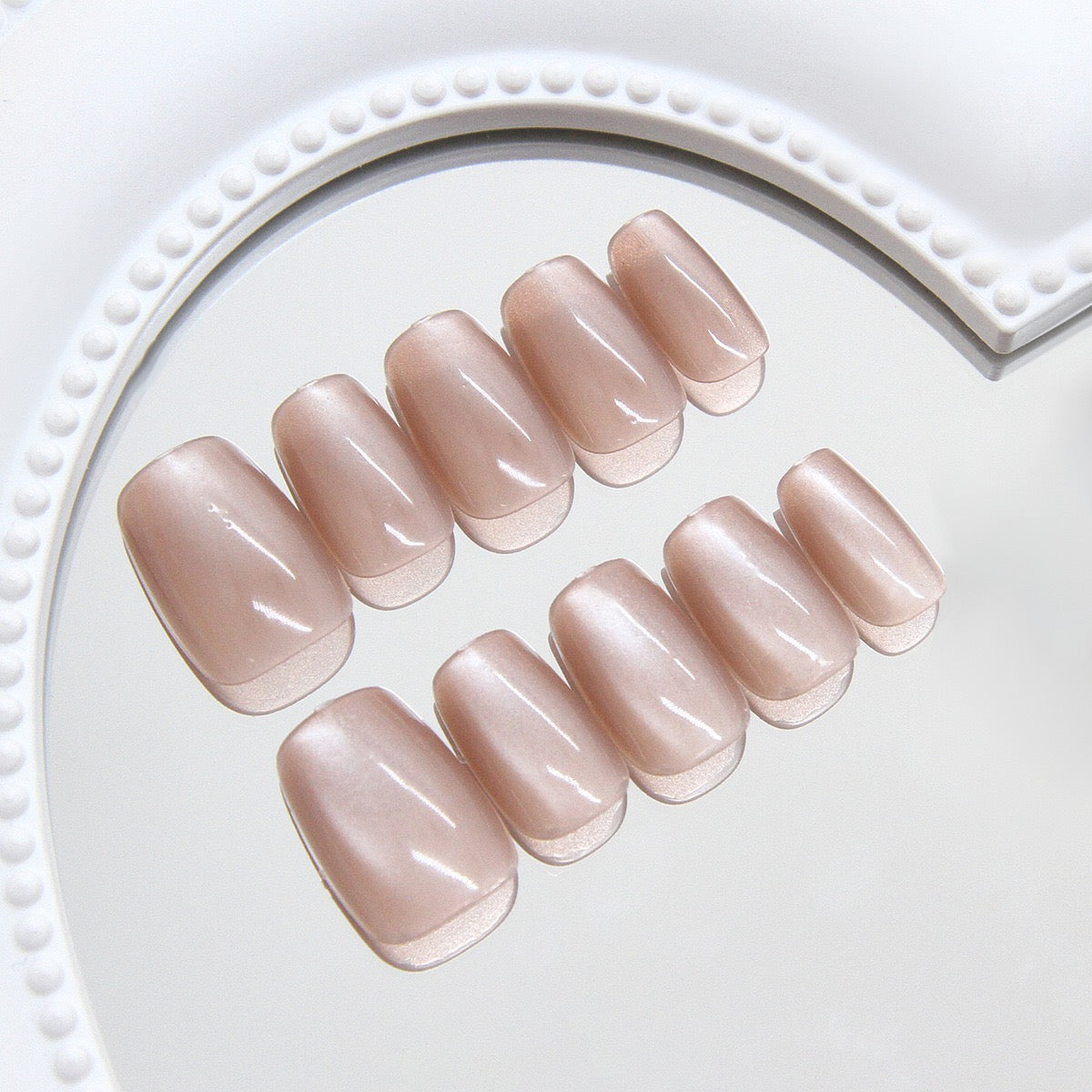 Nails-213 (24 pc Nails+ free nail kit)