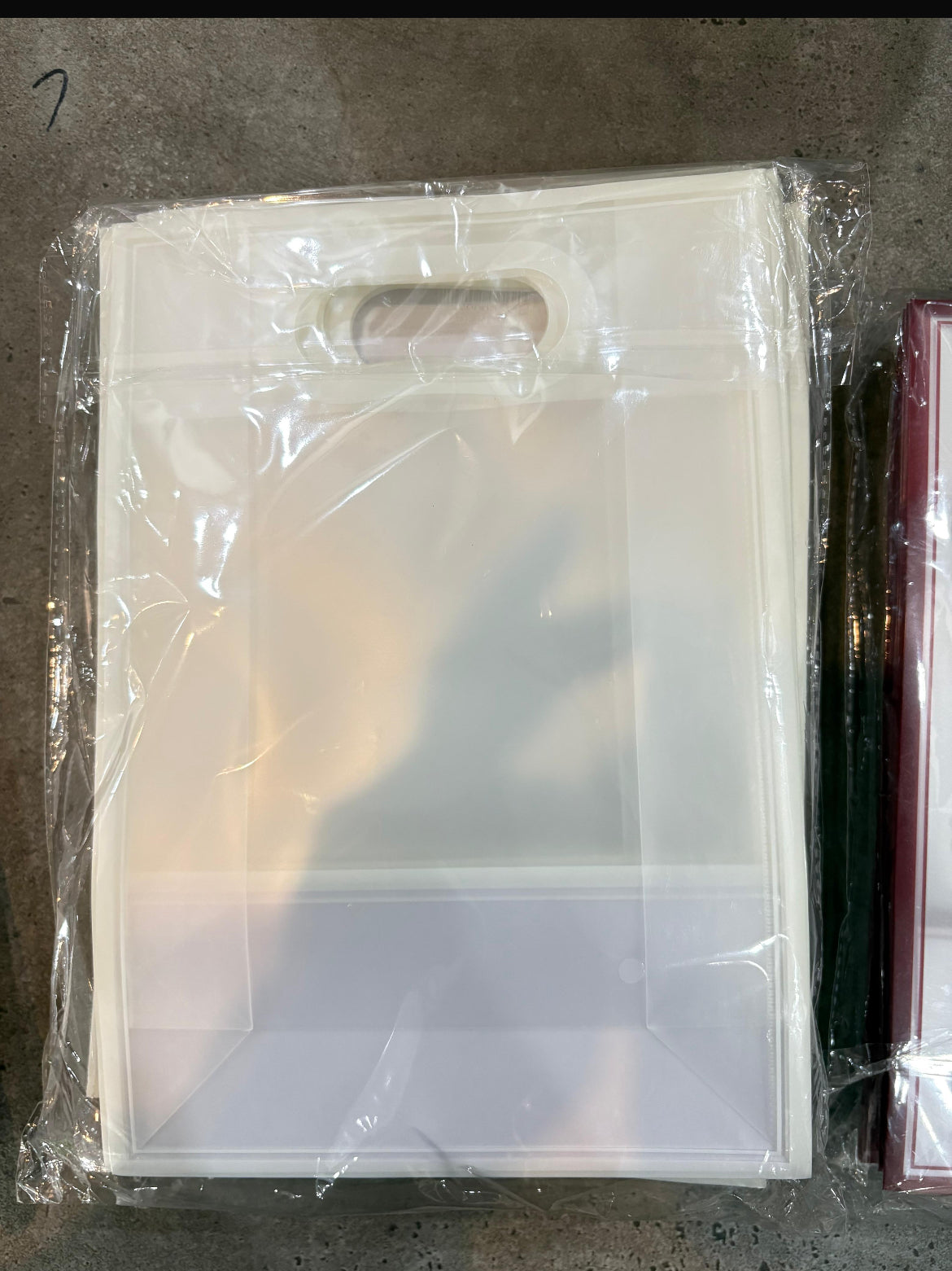 Add Gift hamper to eid box