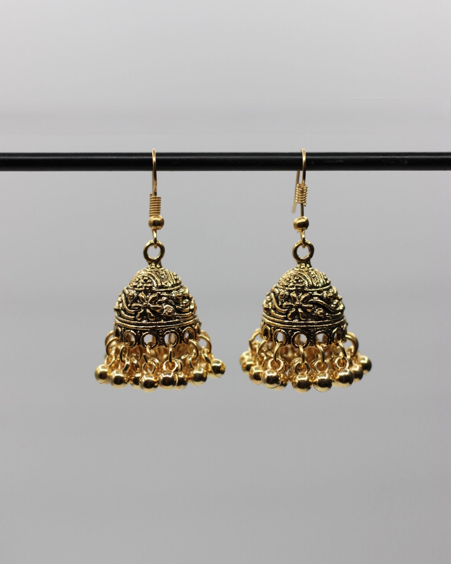 BB-212 Small Antique Jhumkay