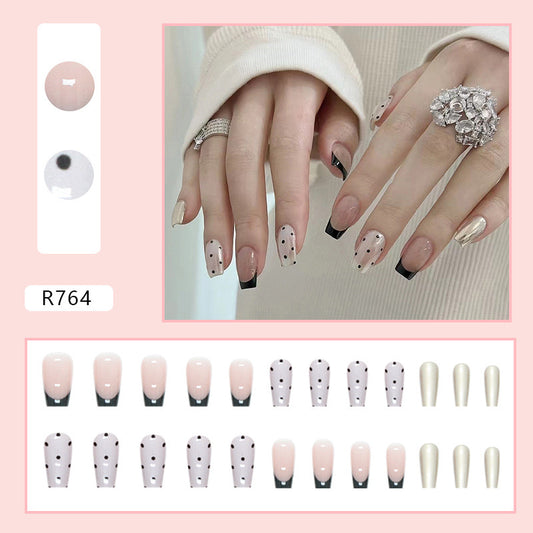 Nails-150 (24 pc Nails+ free nail kit)