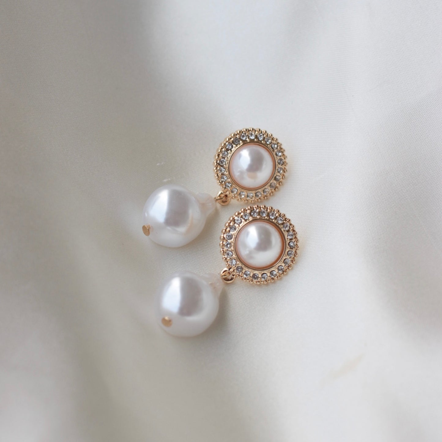Bb-214 Pearl Luxe Earrings