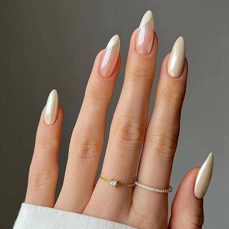 White Nude Nails-Pack of 24 with free stickers BB-106