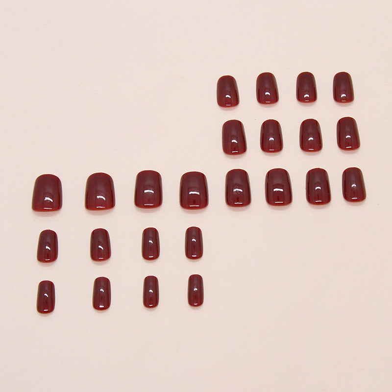 Nails-143 (24 pc Nails+ free nail kit)
