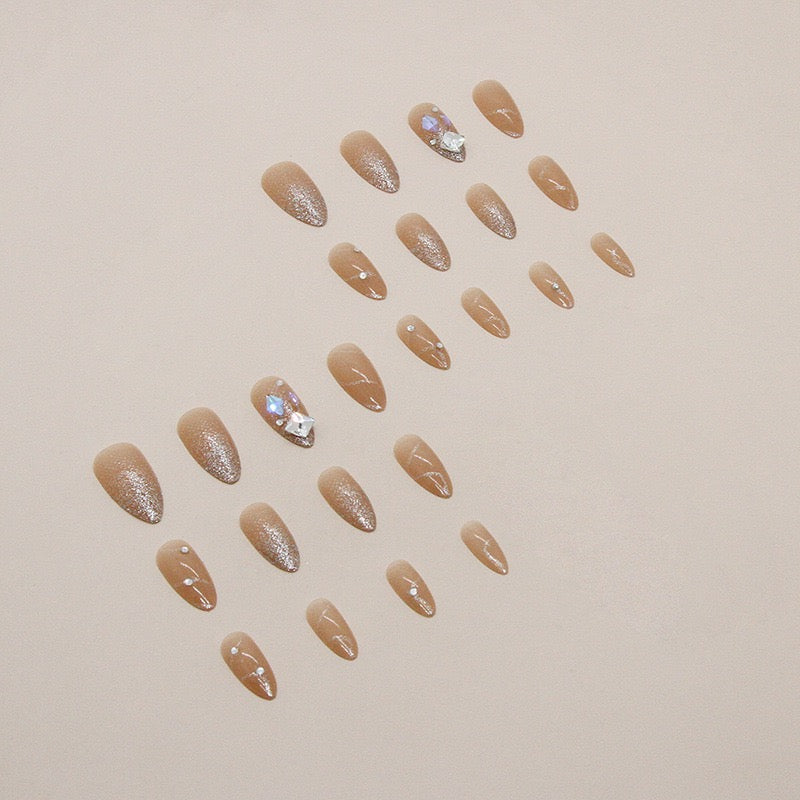 Nails-167 (24 pc Nails+ free nail kit)