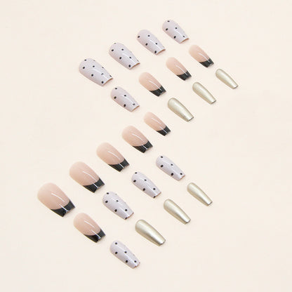 Nails-150 (24 pc Nails+ free nail kit)