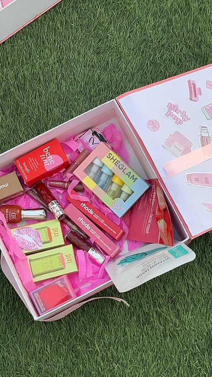 Biggest makeup box 🎀