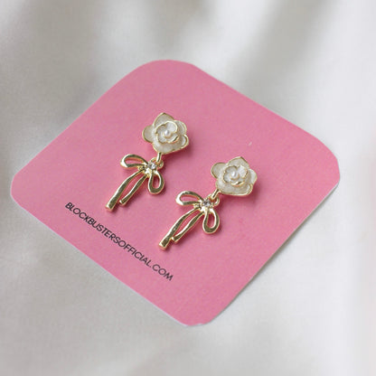 Bb-238 White Rose Earrings