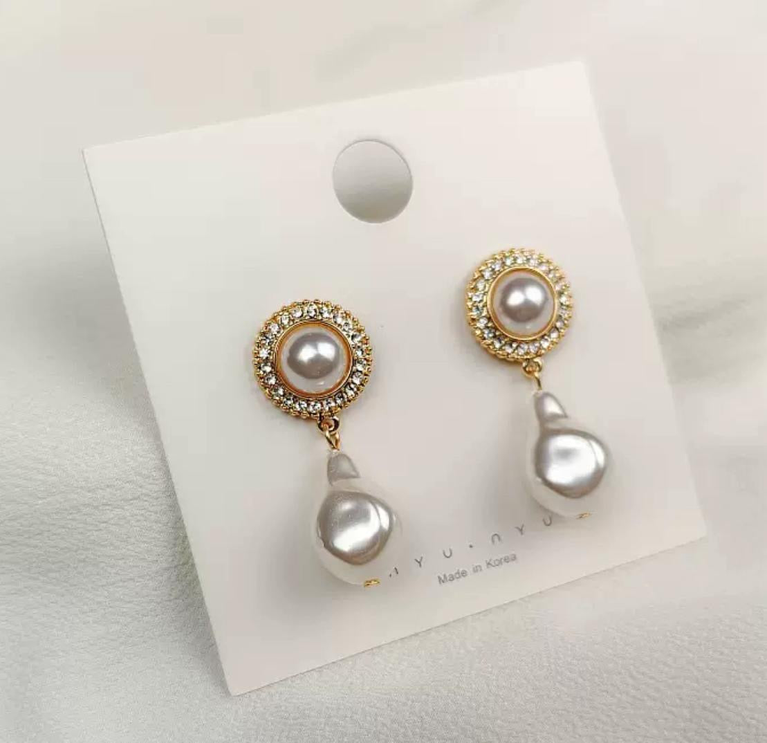 Bb-214 Pearl Luxe Earrings