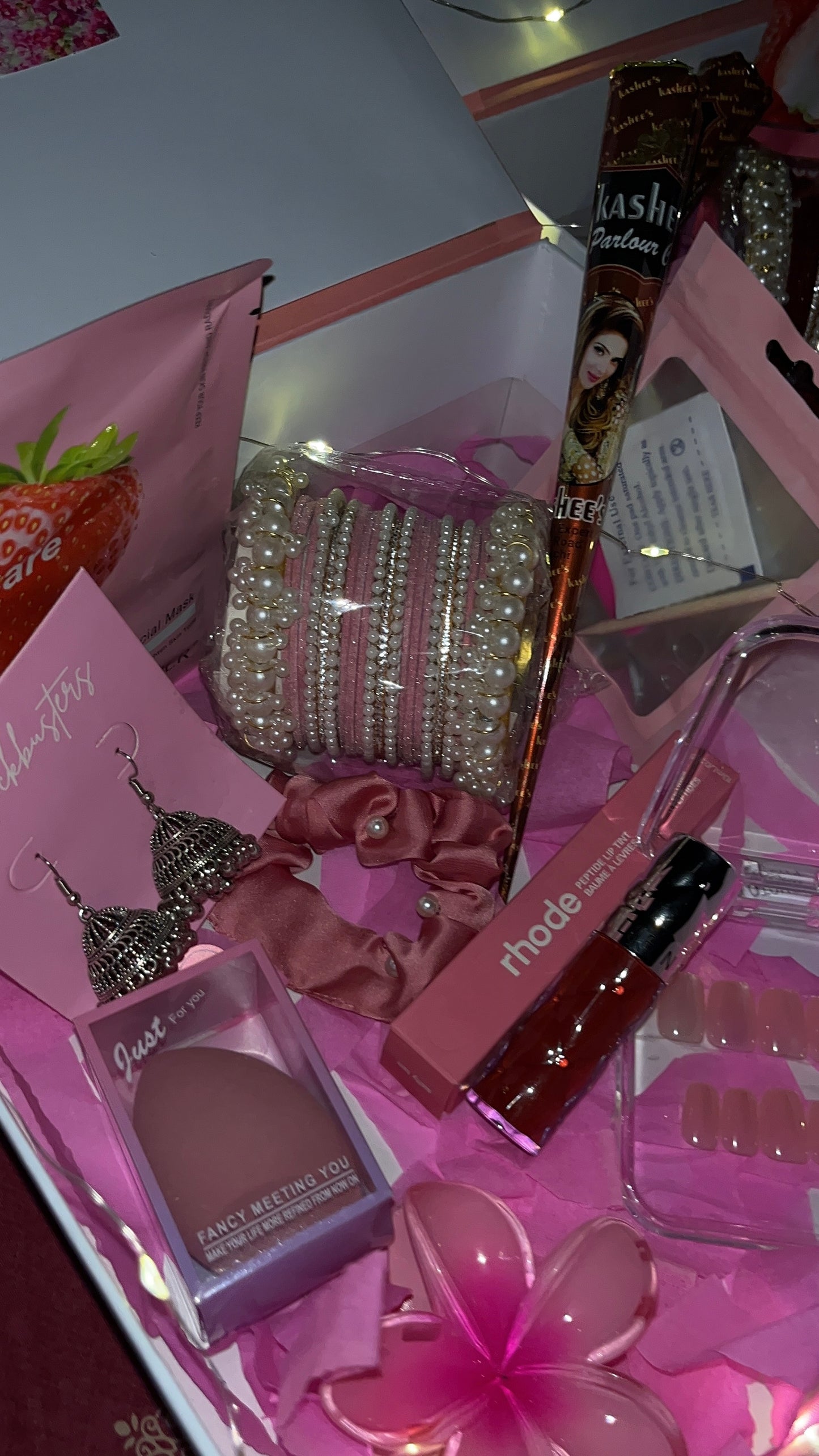 Pink themed Eid box