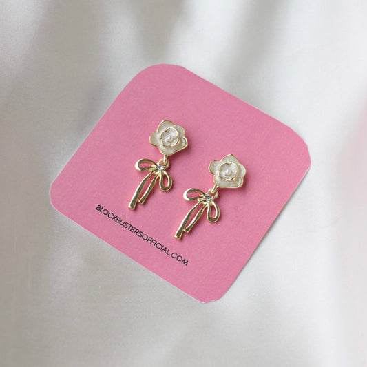 Bb-238 White Rose Earrings