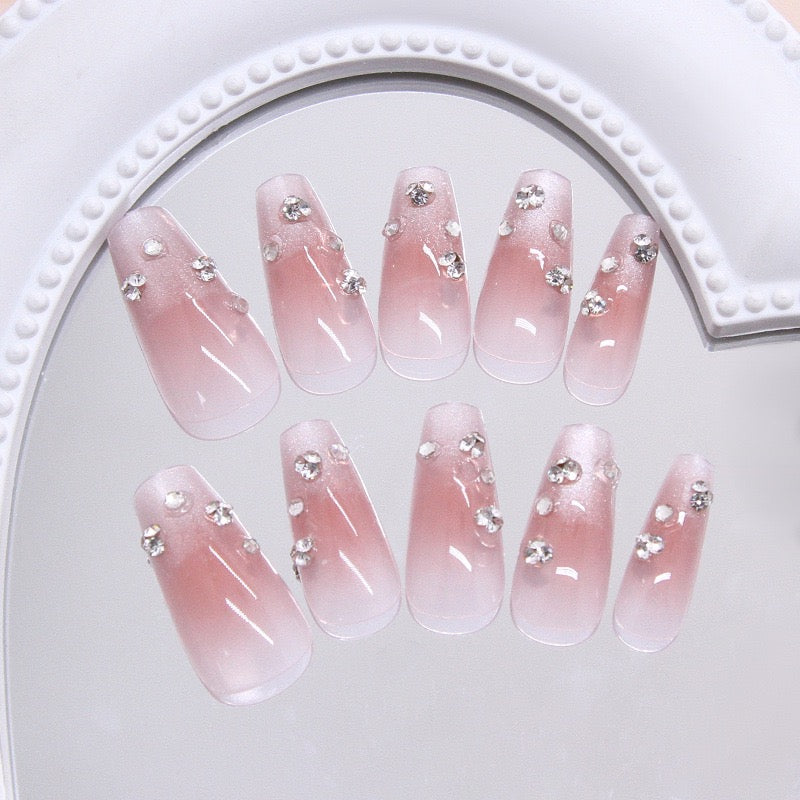 Nails-171 (24 pc Nails+ free nail kit)