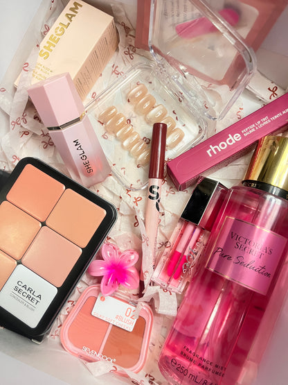 Pink themed makeup box for her🎀🌸