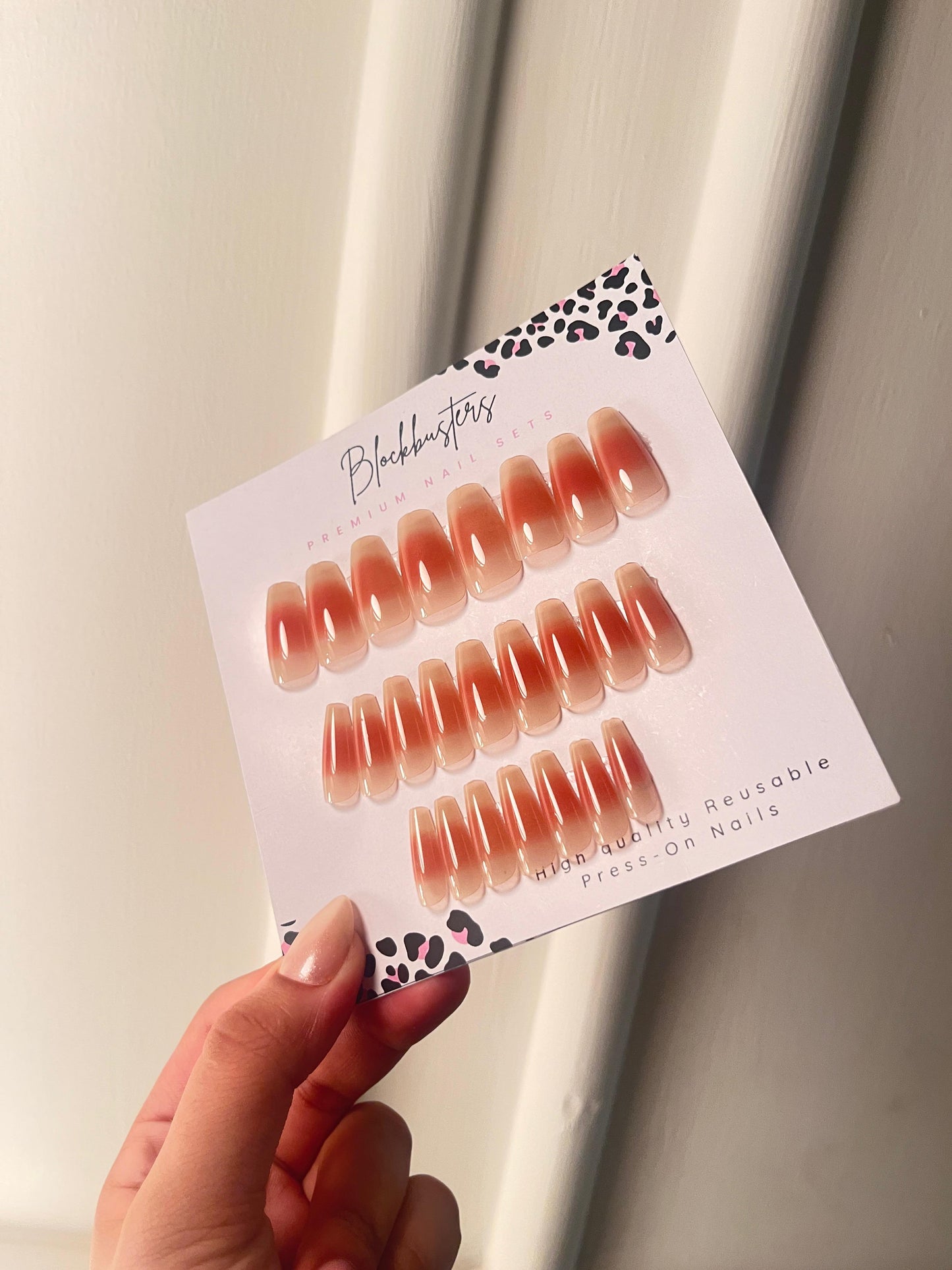 Nails-181 (24 pc Nails+ free nail kit)