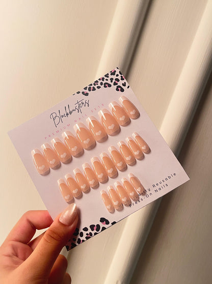 Nails-176 (24 pc Nails+ free nail kit)